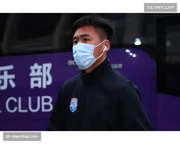 大连官宣签下国安功勋队长李国旭称新援加盟球队实力显著提升